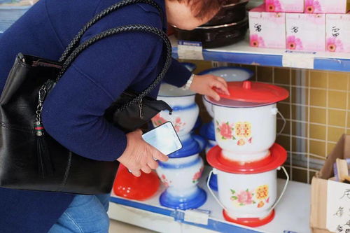 嗲！这家上海老店，搪瓷脸盆搓衣板，一百样侪有